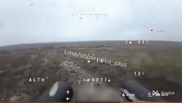 Video thumbnail: #ForcesArméesUkrainiennes' drone à double canon détruit des 