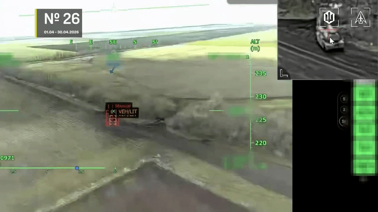 Video thumbnail: El 1er Centro Separado de Ucrania utiliza un dron Hornet impulsado por IA para golpear un Buk-M3 ruso