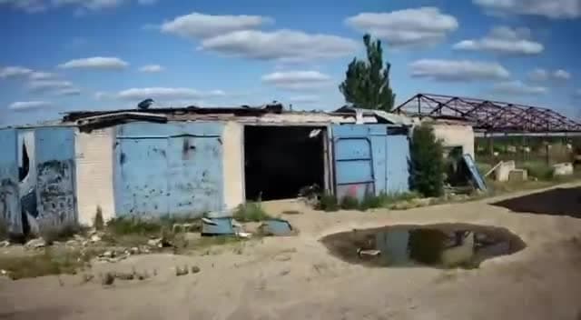 Video thumbnail: Rare Fiber-Optic FPV Drone Footage Shows Ukrainian Strikes on Russian Troops and Equipment