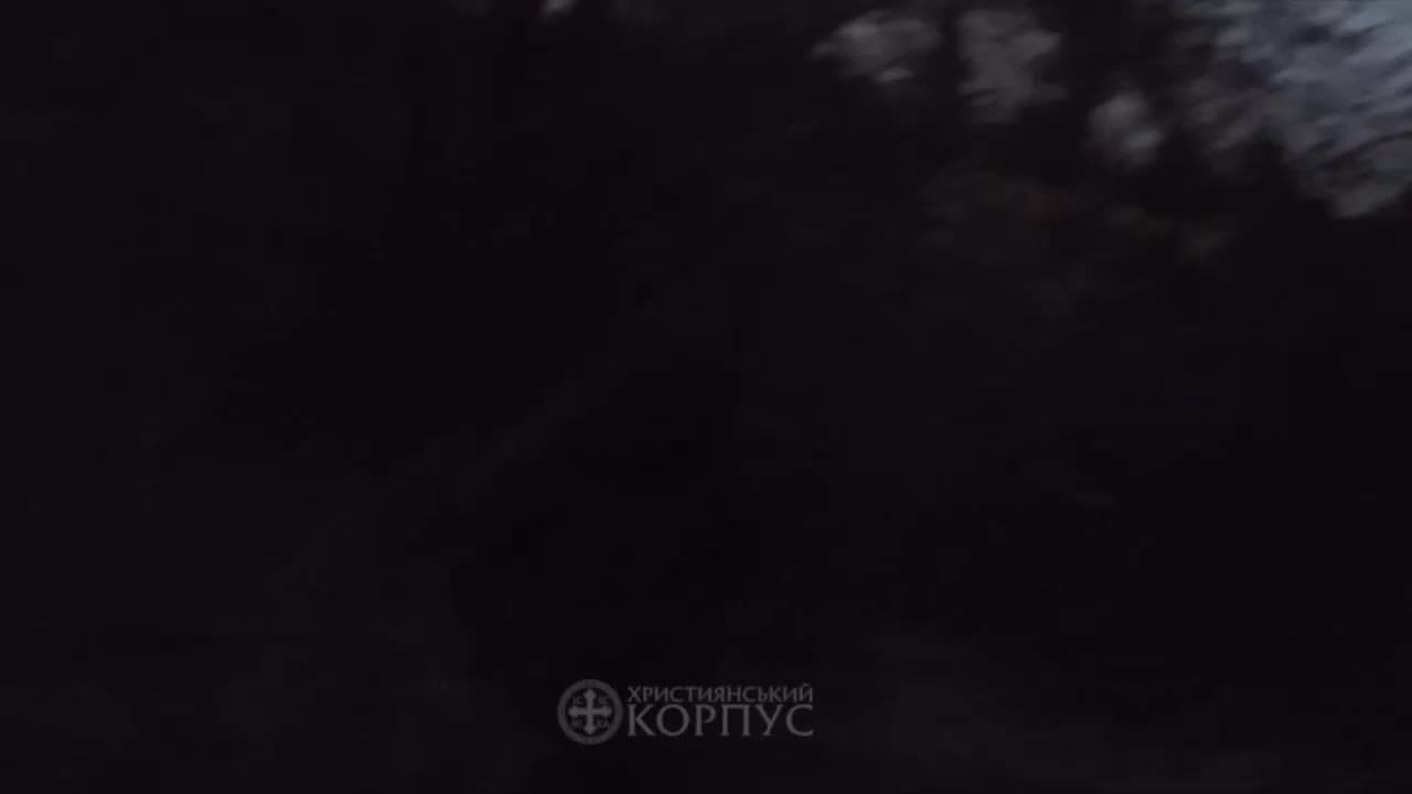 Video thumbnail: Ukrainian soldiers capture footage of close-quarters knife fight near former Kakhovka Reservoir