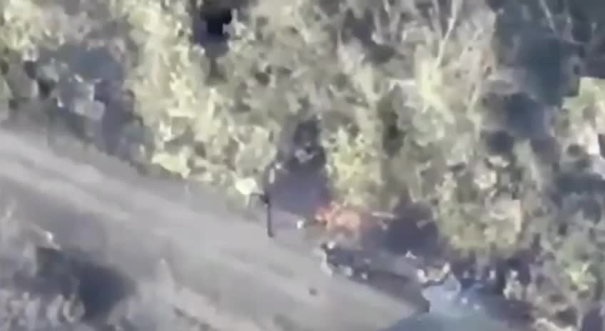 Video thumbnail: HIMARS M30A klyngeraket rammer en koncentration af russiske