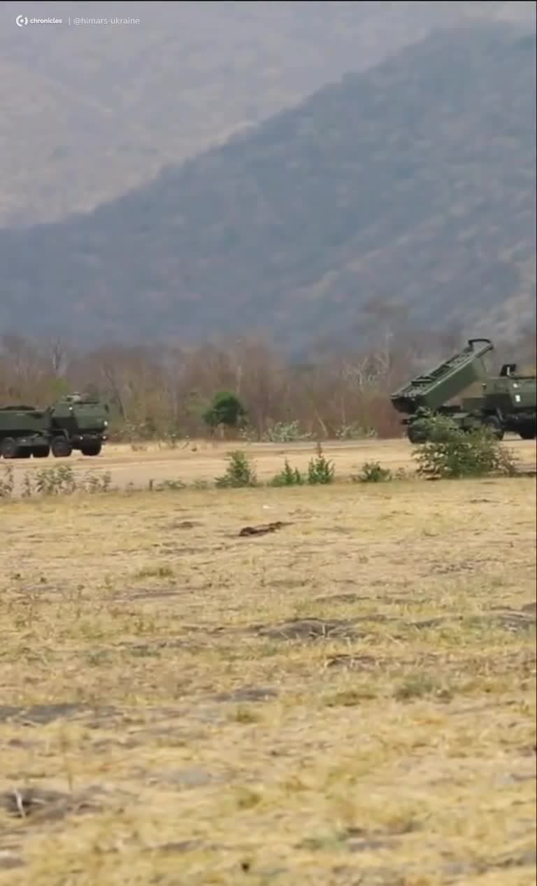 Video thumbnail: HIMARS kan affyre en styret raket, der rejser over 80 km og