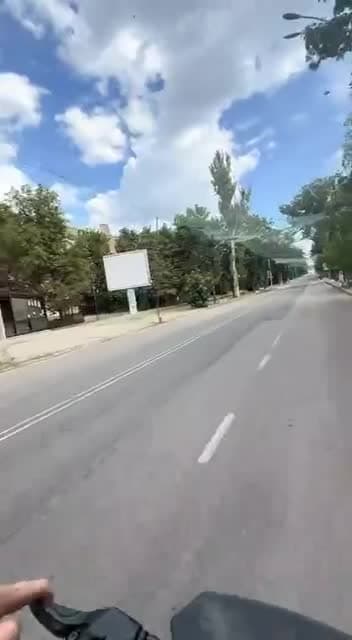 Video thumbnail: Empty Streets and Drone-Damaged Cars Show Daily FPV Threat in a Ukrainian City