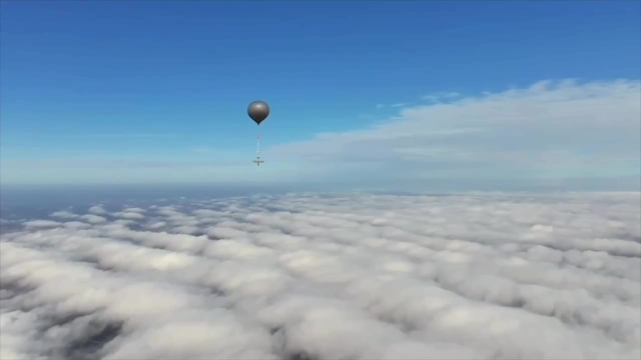 Video thumbnail: Test af højhøjdeballon til Hornet kamikazedrone udvider operationel rækkevidde