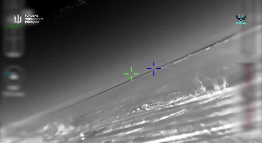 Video thumbnail: Ukrainischer Geheimdienst schlägt Be-12 Flugzeug und mehrere Schiffe auf der Krim